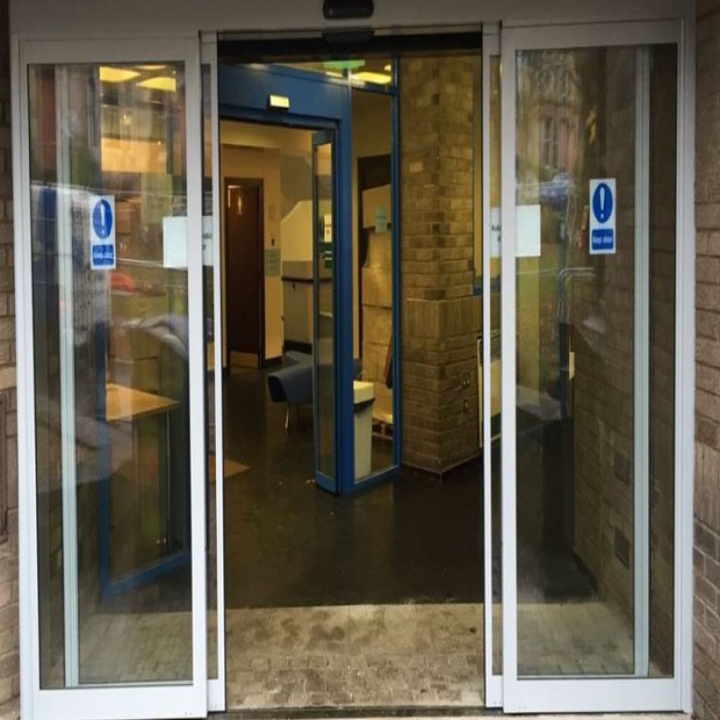 درب های اتوماتیک Breakout Door System -BWB