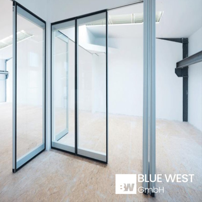 دیوارهای متحرک بلووست